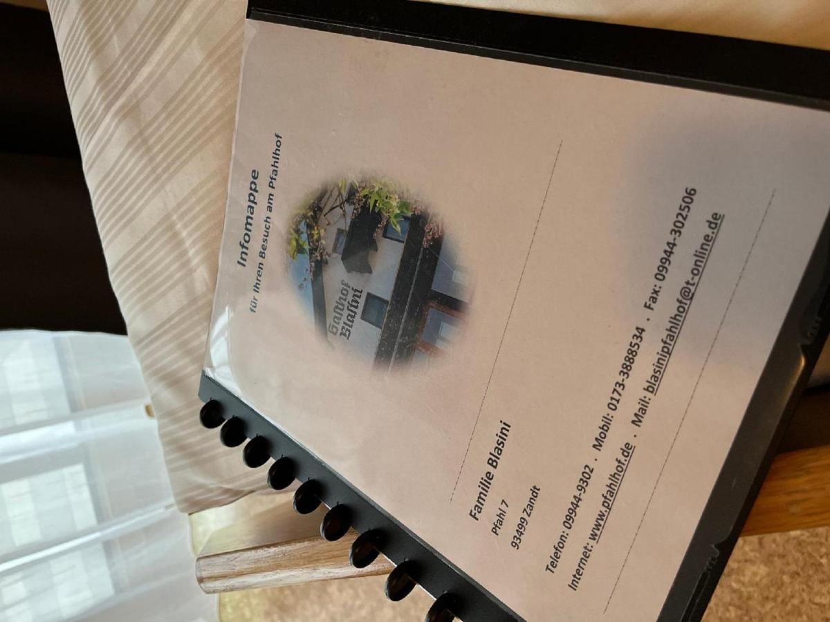 Landgasthof Blasini - Pfahlhof Zandt Eksteriør billede